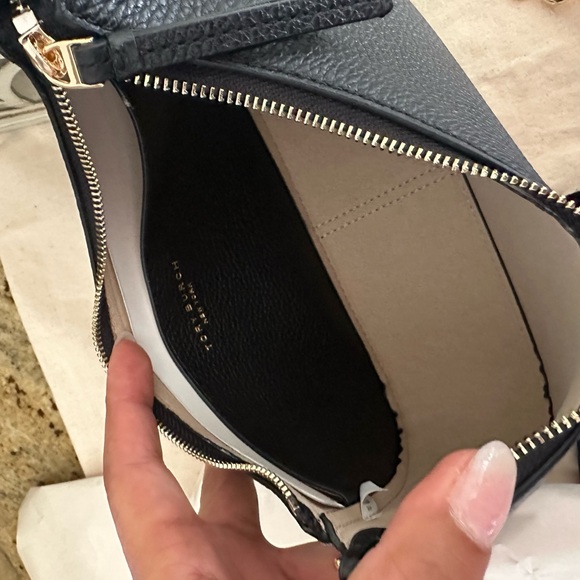 New Tory Burch Thea crossbody - Picture 6 of 10